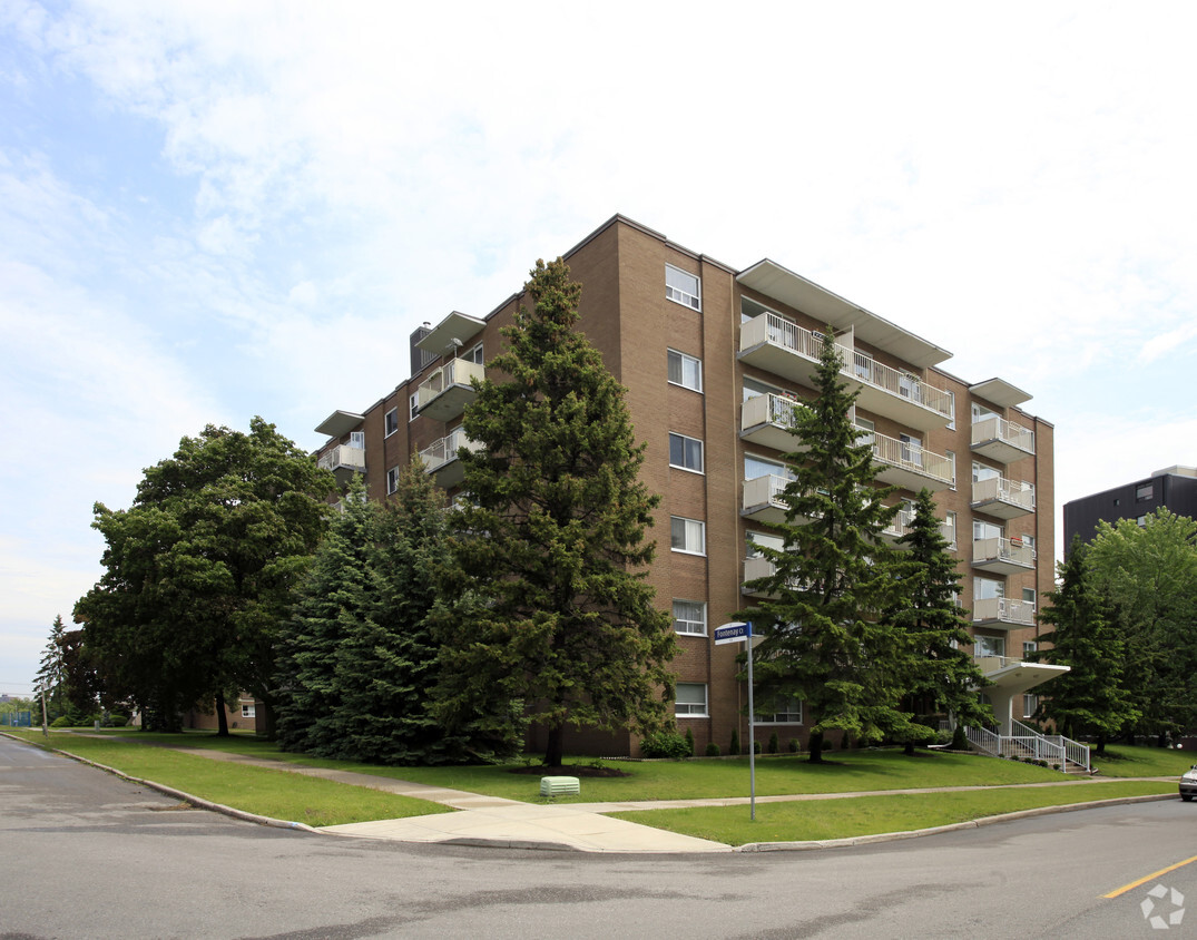 Primary Photo - Baltyk Apartments