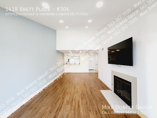Building Photo - 1418 Brett Pl