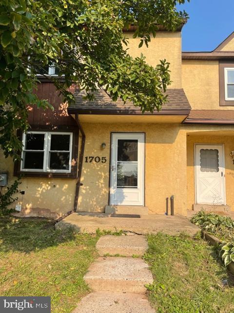 Foto principal - 1705 Walnut Ridge Dr
