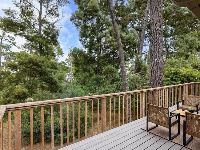 Foto del edificio - 4029 Costado Rd