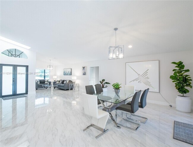 Foto del edificio - 1300 Danbury Ave