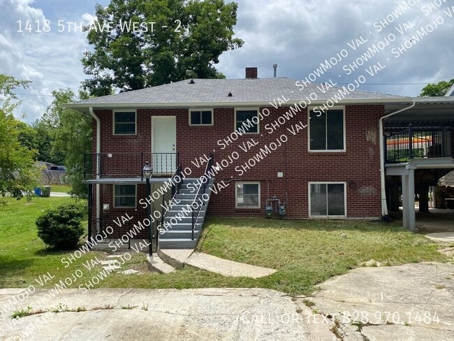 Foto del edificio - 1418 5th Ave W
