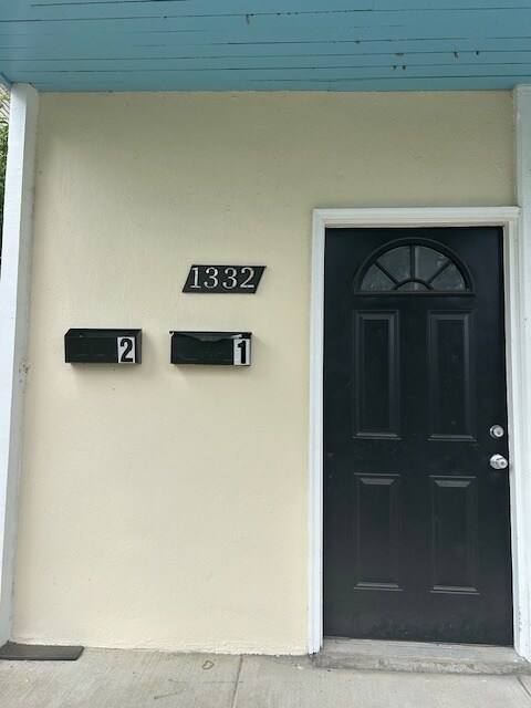 Foto del edificio - 1332 Dellwood Ave