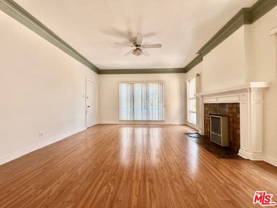 Foto principal - 860 S Berendo St