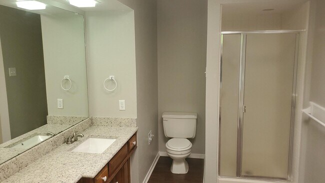 Building Photo - Great Garland Home!  Move in ready