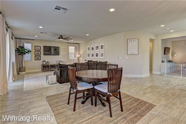 Foto del edificio - 4 br, 3.5 bath House - 6713 Dome Rock St
