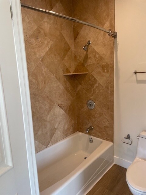 bathroom - 14762 Friar St