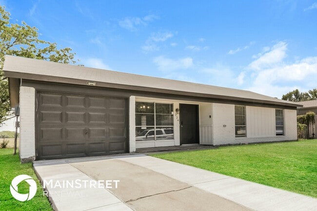 Building Photo - 224 Woodgrove St