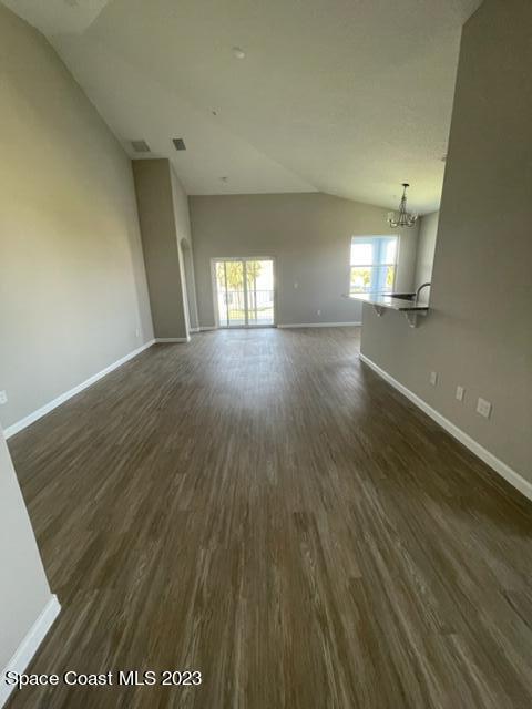 Building Photo - 3930 Playa Del Sol Dr