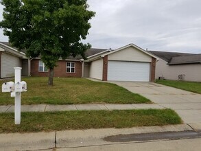 Building Photo - 2334 Hopkins Dr