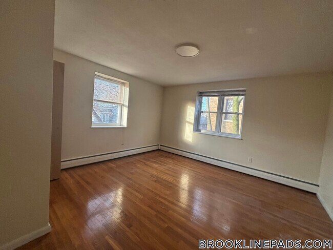 Foto del edificio - 110 Babcock St