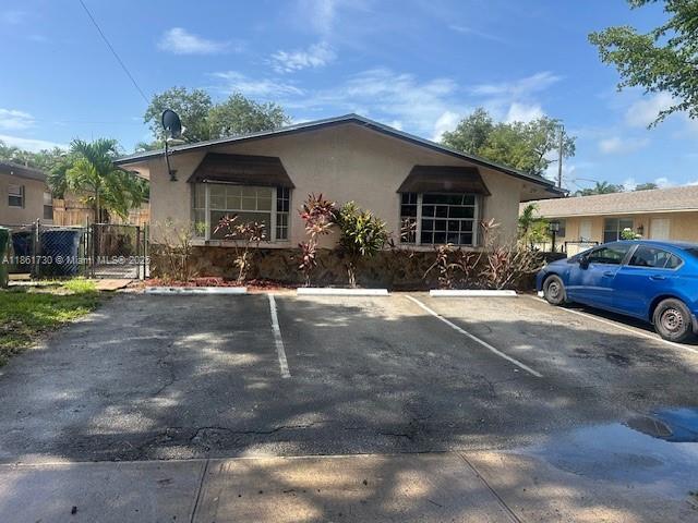 Primary Photo - 31 SW 8th Ct