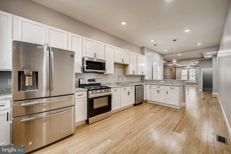 Foto principal - 2115 Homewood Ave