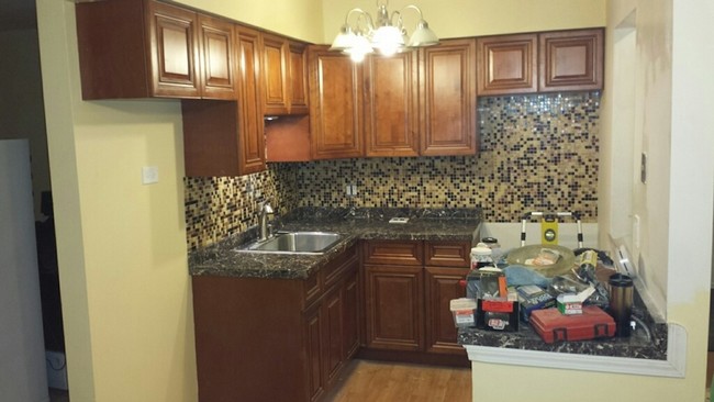 Kitchen - The Howard-Winchester Square