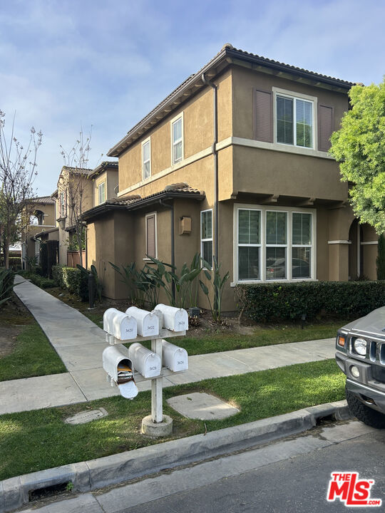 Building Photo - 3630 Medici Ln