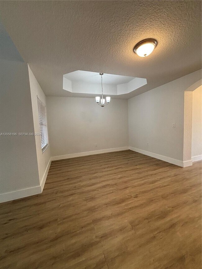 Foto del edificio - 4931 N Harbor Isles Dr