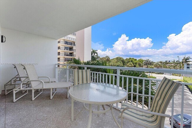 Foto del edificio - 1770 S Ocean Blvd