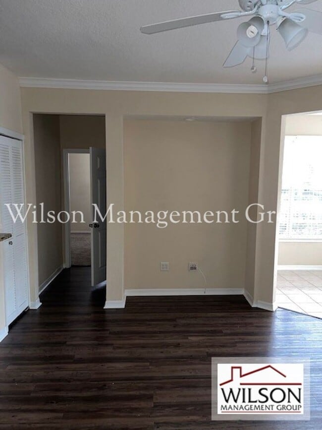 Building Photo - 2 br, 2 bath House - 5284 Wellington Park ...