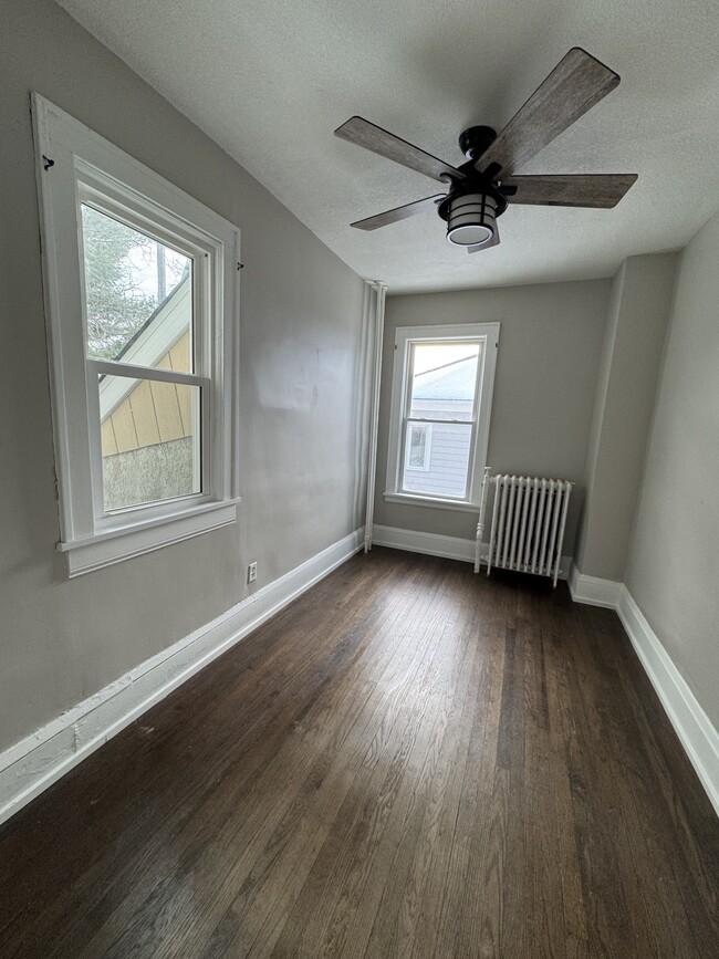 Building Photo - 972 Ashland Ave