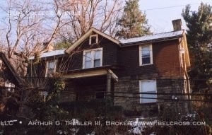 Primary Photo - 804 College Ave