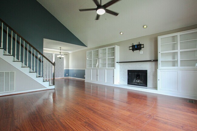 Foto del edificio - Pet Friendly Two Bedroom!