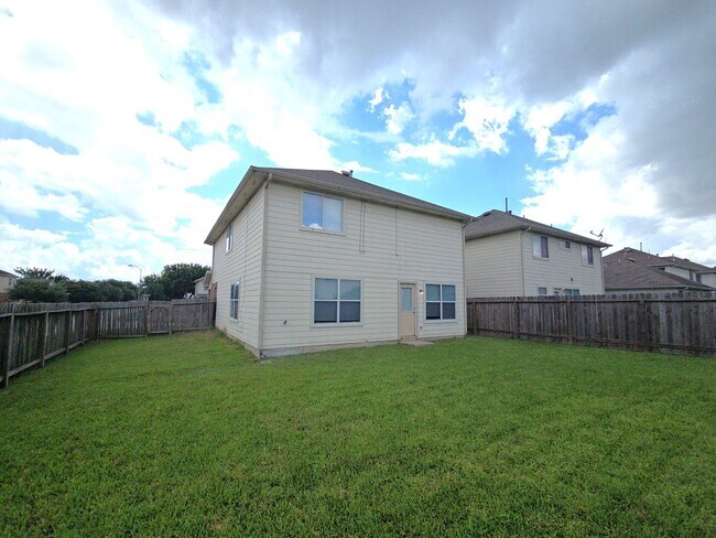 Building Photo - 21802 Westfield Ridge Dr