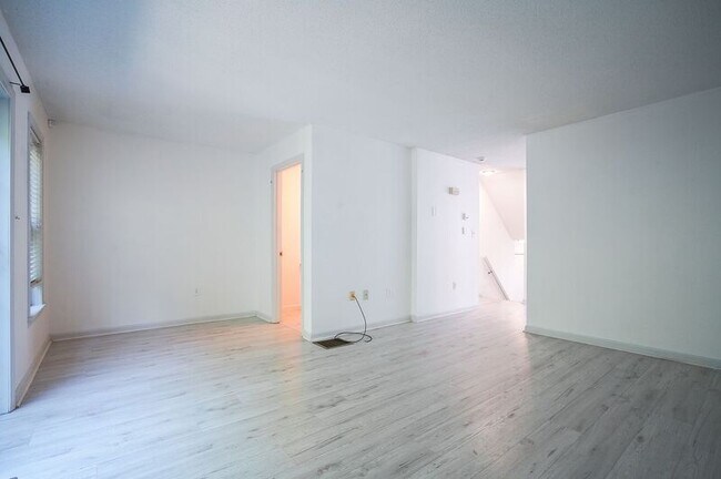 Foto del edificio - 54 Castlegate Dr