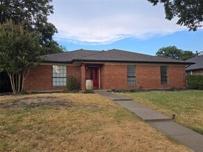 Building Photo - 3216 Bandolino Ln