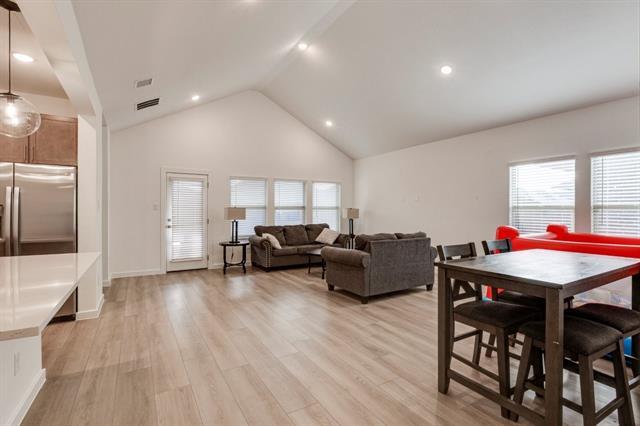 Building Photo - 1233 Eagle Mountain Dr