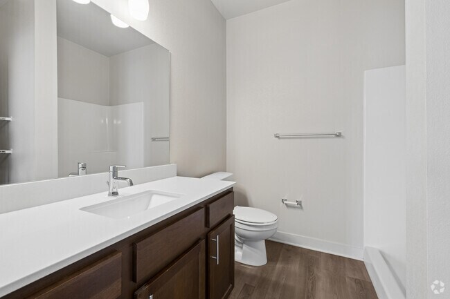 4 habitaciones, 2 baños - 1442 pies cuadrados - Baño principal - 12b Lofts & Avenue M