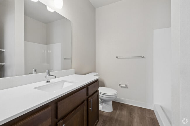 4BR, 2BA - 1,442SF - Primary Bathroom - 12b Lofts & Avenue M