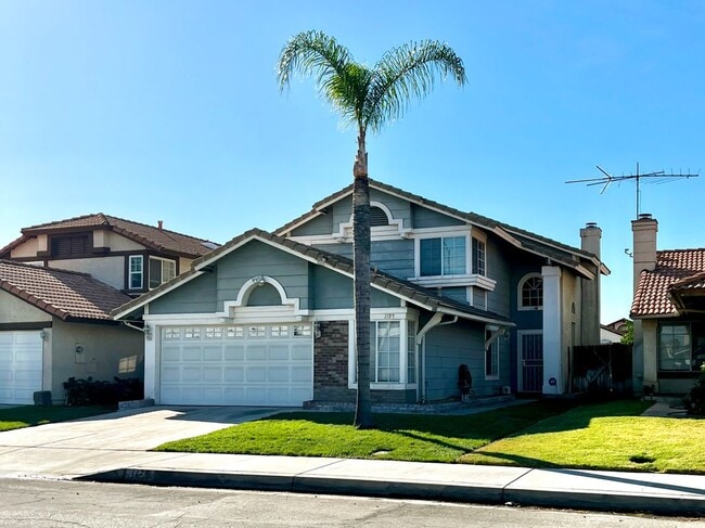 Building Photo - 1195 Bautista Ln