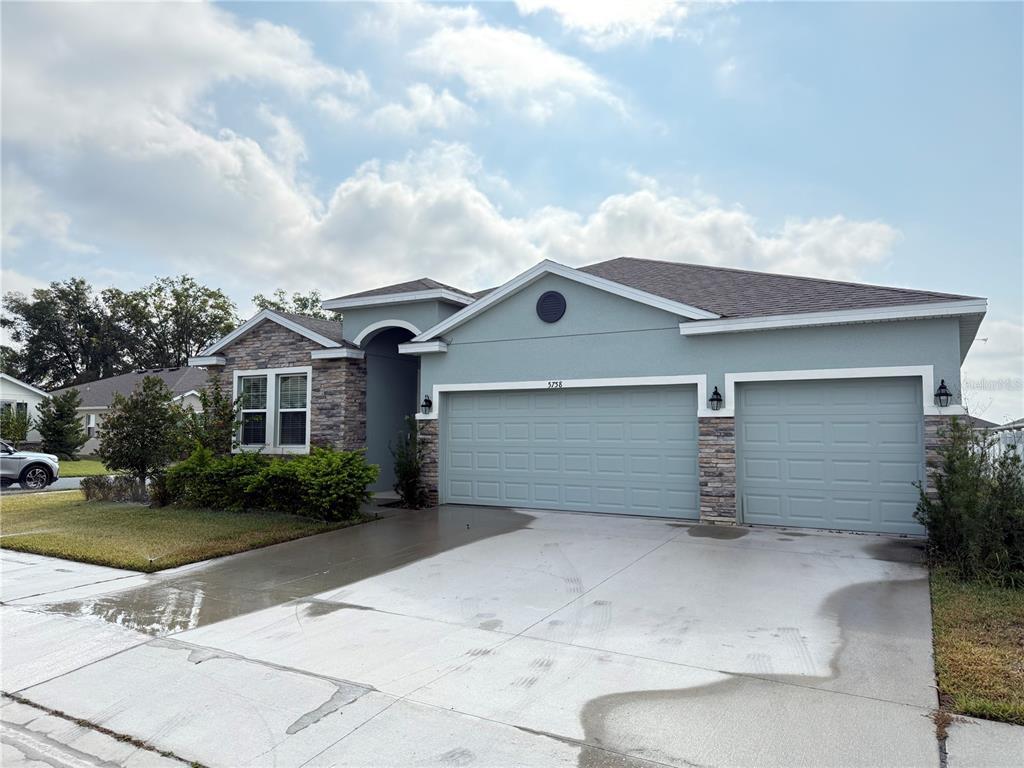 Foto del edificio - 5758 SW 80th Pl