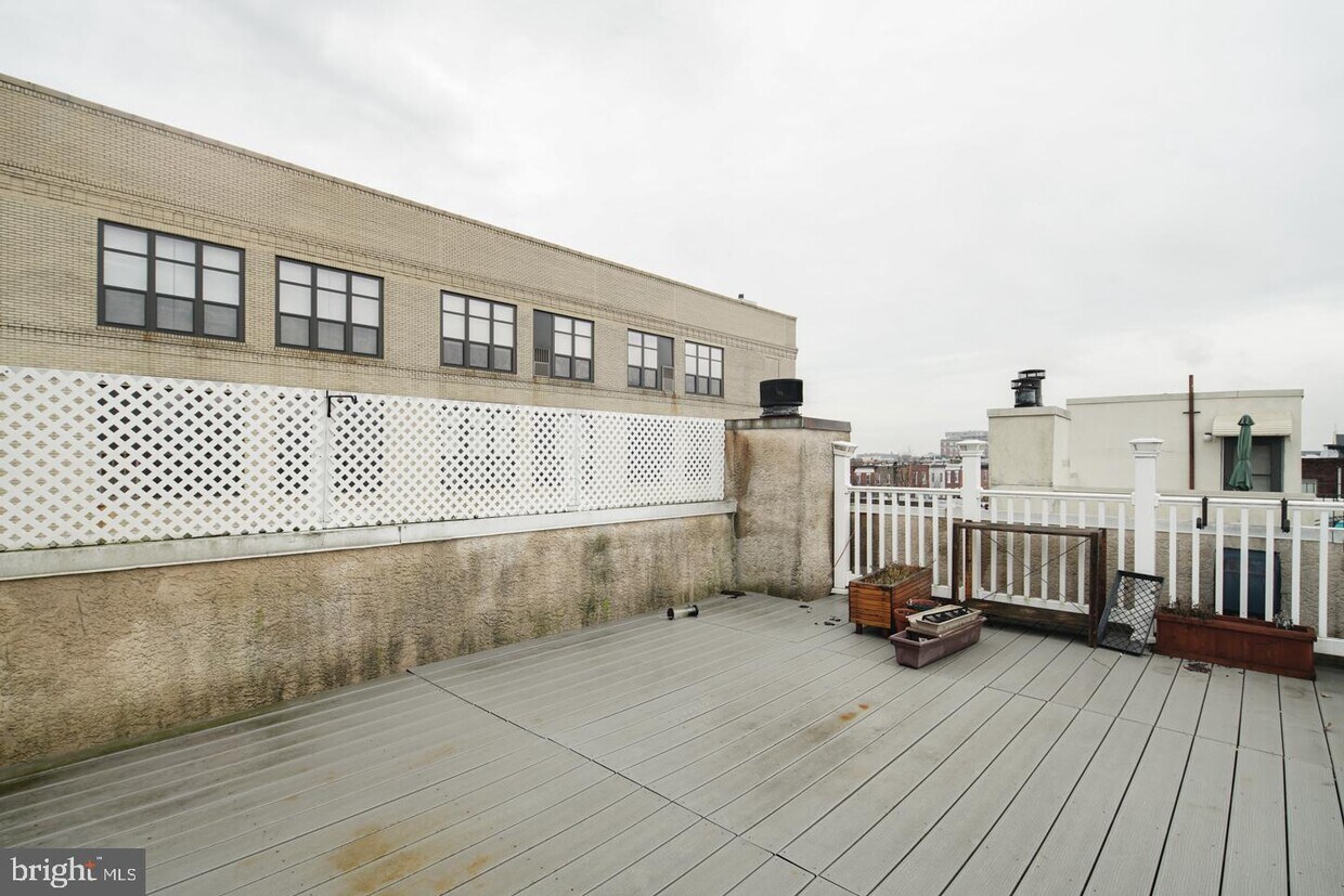 Foto principal - 814 S Sheridan St
