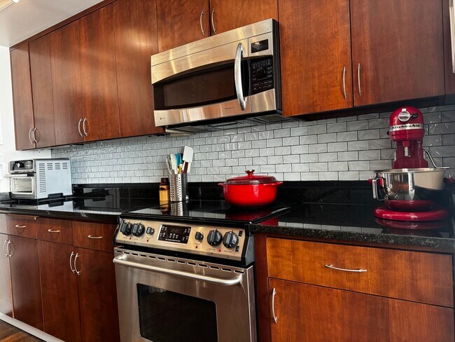 Foto del edificio - 1107 1st Ave