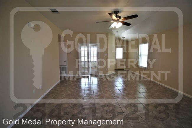 Foto del edificio - 3 br, 2 bath House - 6610 Griffith Loop