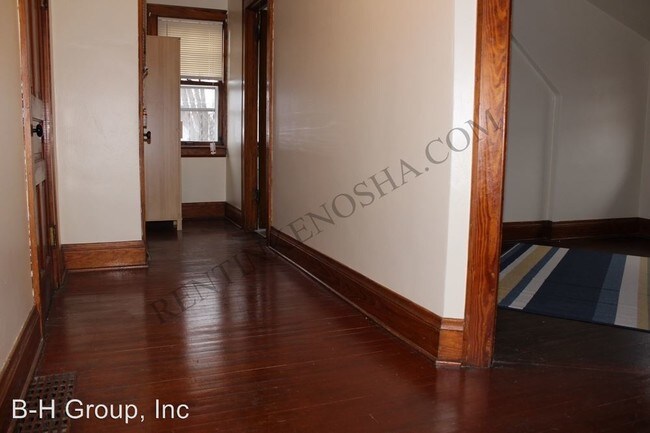 Building Photo - 6621 22nd Ave