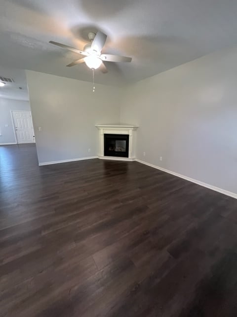Building Photo - 696 Wilke Pl