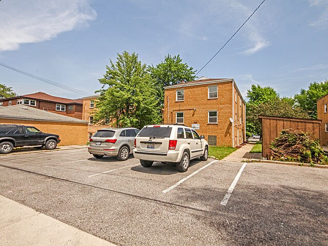 Foto del edificio - 3014 S Harlem Ave