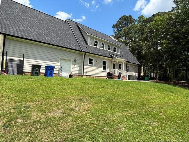 Foto del edificio - 6092 Iverleigh Cir