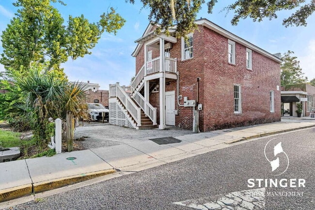 Building Photo - 221 West St