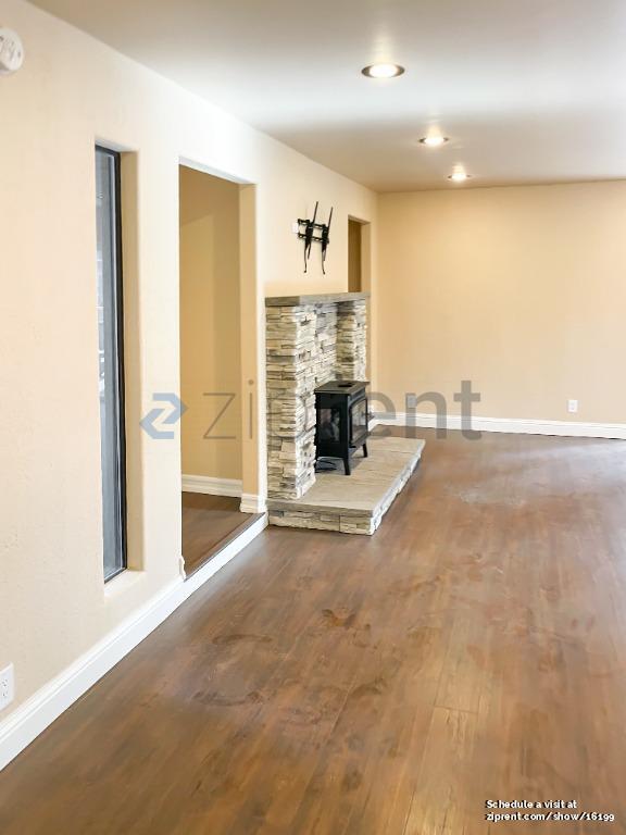 Foto del edificio - 3510 Blackwood Rd