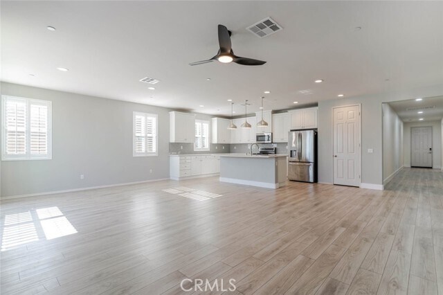 Building Photo - 44122 51st St W