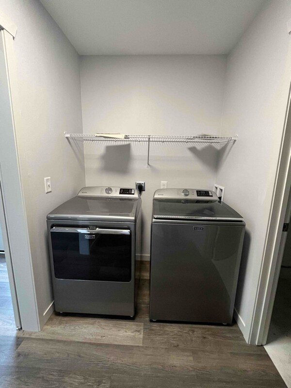 Foto del edificio - 2303 Lake Ave