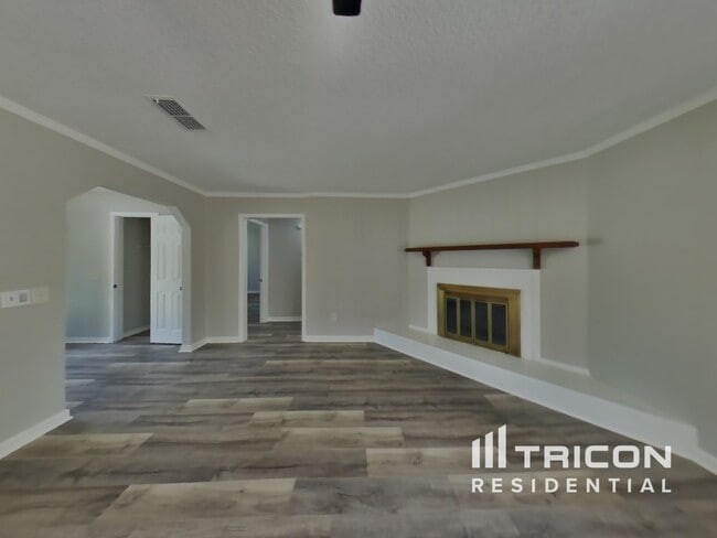 Building Photo - 2608 Bottomridge Dr