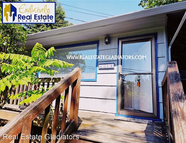 Foto del edificio - 2 br, 1 bath House - 4032 120th Ave SE