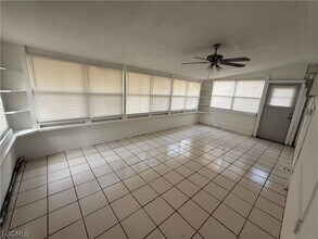 Building Photo - 21422 Kenyon Ave