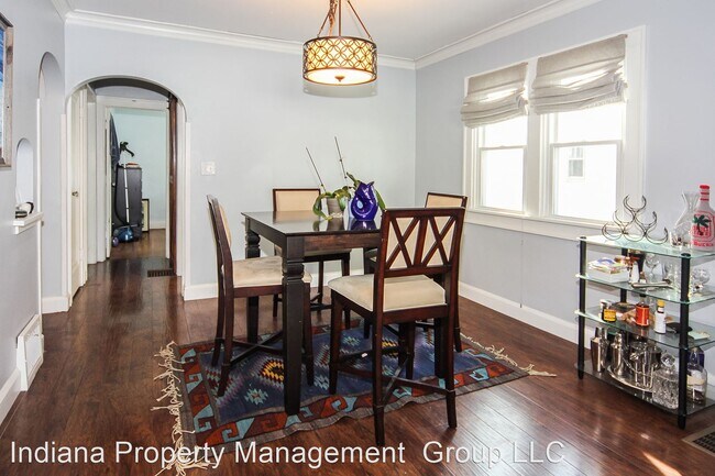 Foto del edificio - 2 br, 1 bath House - 5041 W 15th St