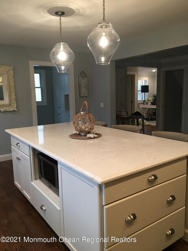 Foto del edificio - 703 Boston Blvd