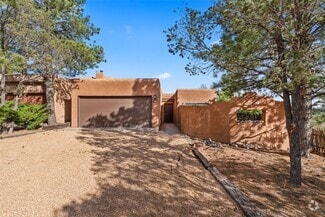 Building Photo - 280 Loma Entrada